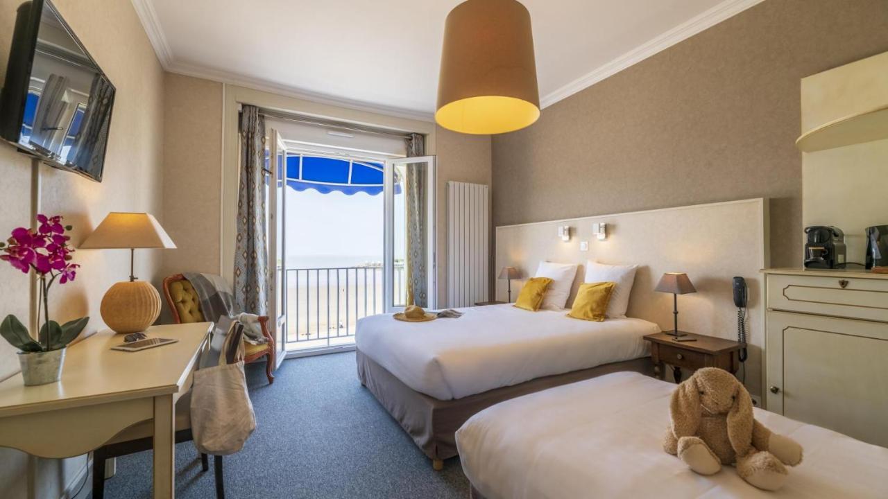 Cerise Royan - Le Grand Hotel De La Plage エクステリア 写真
